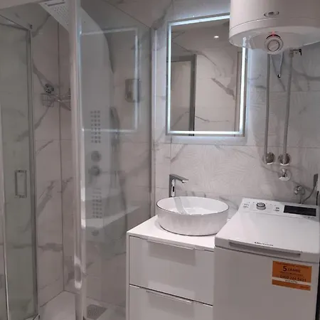 Apartamento Viktorija 1 *