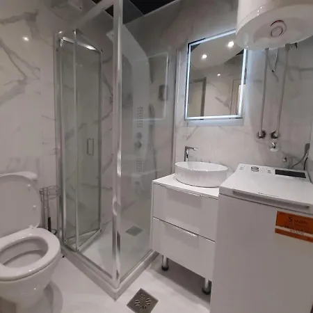 Апартаменты Viktorija 1 *