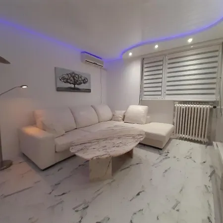 Viktorija 1 * Beograd